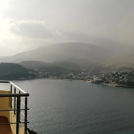 Villa Goros *